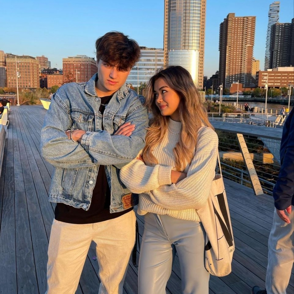 200+ Brother And Sister Captions For Instagram Perfect for Celebrating Family Bonds 4 Brother And Sister Captions For Instagram
